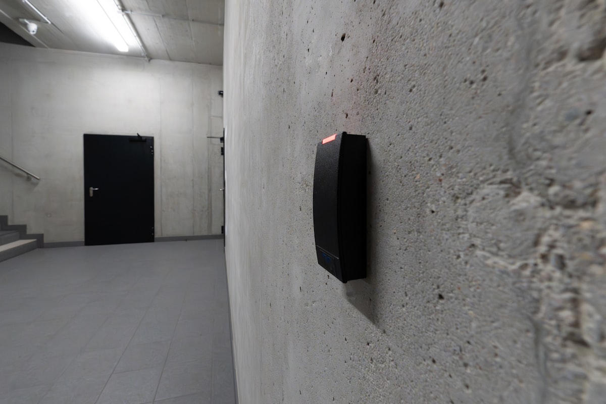 Deskie Access door reader